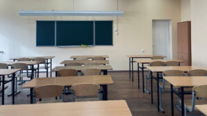 Sala de universidade vazia